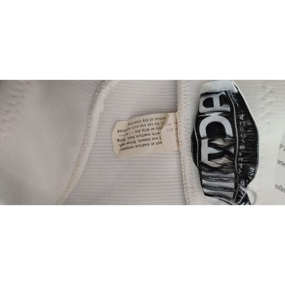 Vintage ACT III Deadstock 1970's White Tulip Mini Skirt- Size 6 - Picture 10 of 12